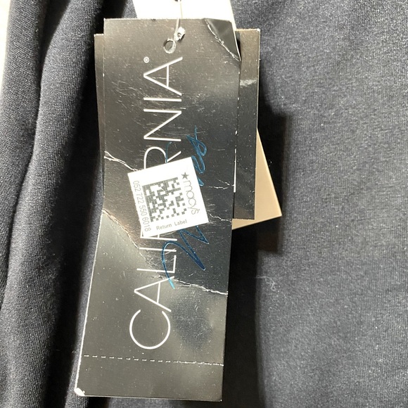 California women’s size medium black coverup dress - Picture 5 of 5